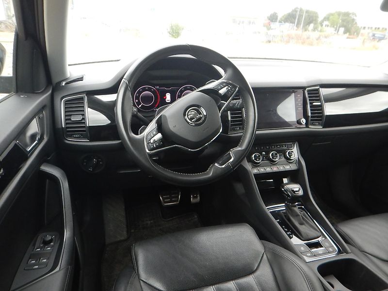 Škoda Kodiaq 2.0 TDI, ČR, 4x4, L&K - fotka 12 z 25