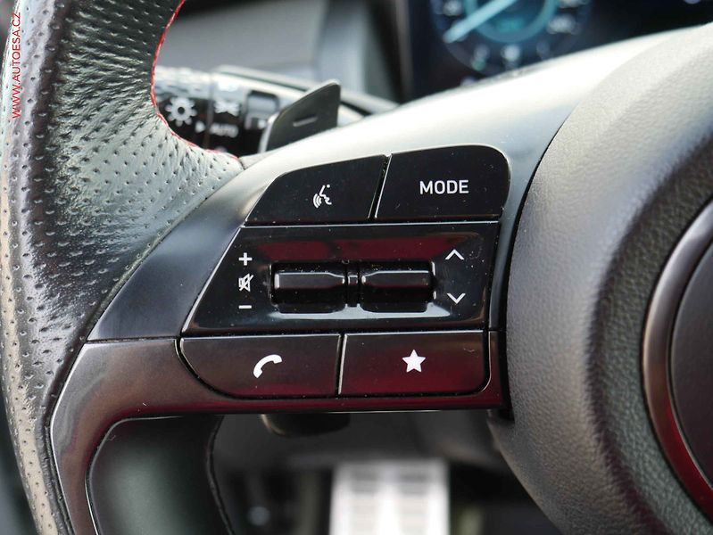 Hyundai Tucson (2022) 1.6T-GDi, ČR, AT, LED, navi - fotka 13 z 27