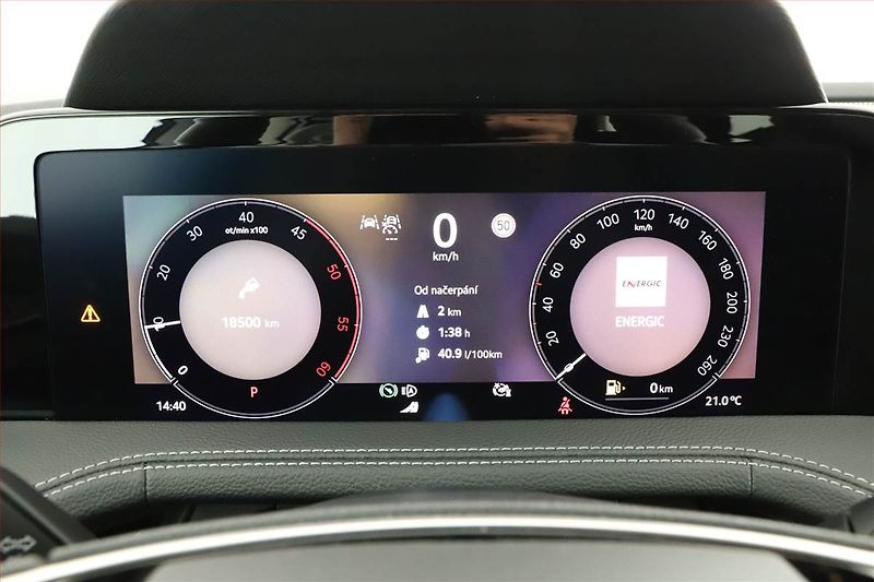 Škoda Superb (2025) 2.0 TDI - fotka 9 z 20