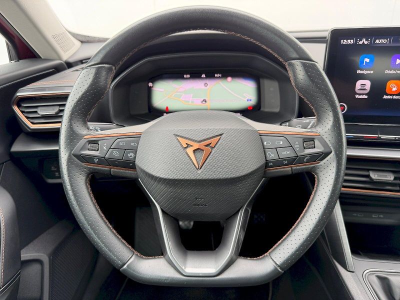 Cupra Formentor (2023) 1.5 TSI 110kW - fotka 7 z 35