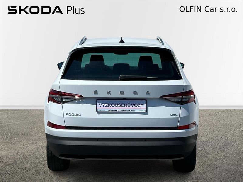 Škoda Kodiaq 2,0 TDi 147kW 7DSG 4x4 STYLE P - fotka 9 z 28