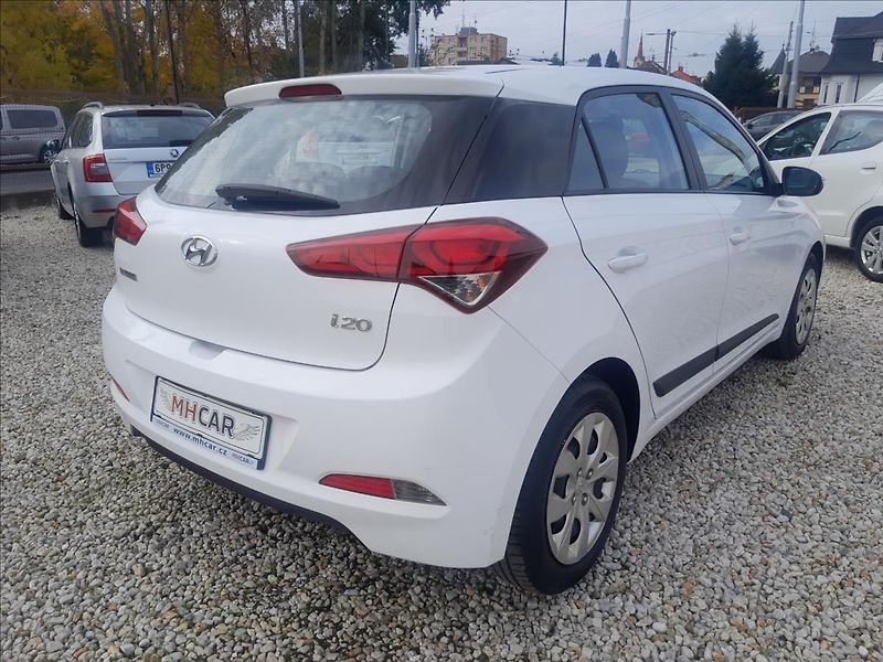 Hyundai i20 FC 1,2i 55kW - fotka 7 z 48