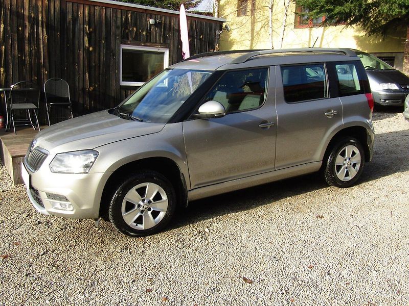 Škoda Yeti (2014) 1.6 TDI 77kW  BEZ KOROZE - fotka 2 z 38