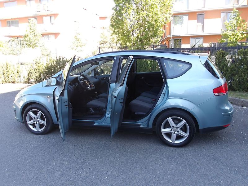 Seat Altea XL 1,9TDi 4x4 2xKOLA ! - fotka 11 z 31