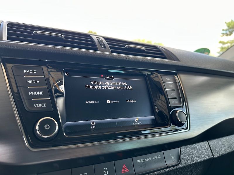 Škoda Fabia (2020) 1.0TSi DRIVE 125LET EDICE - fotka 11 z 15