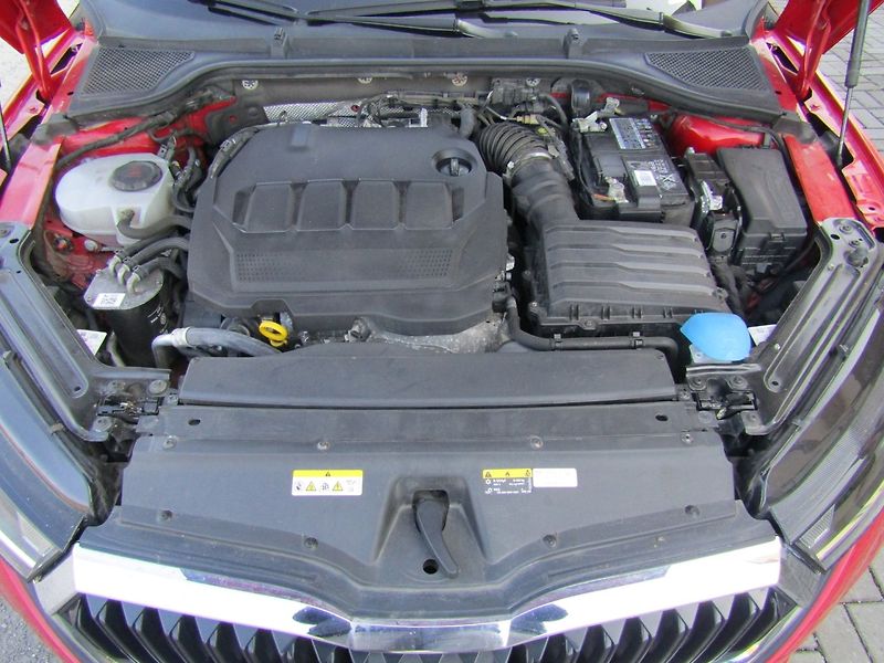 Škoda Octavia (2022) 2.0 TDI 110kW DSG SPORT Line - fotka 43 z 43