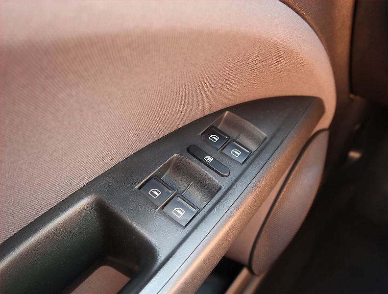 Seat Altea (2012) 1.6 TDI, Tempomat - fotka 16 z 18