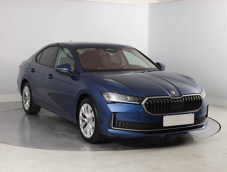 Škoda Superb (2024) 2.0 TDI - fotka 1 z 26