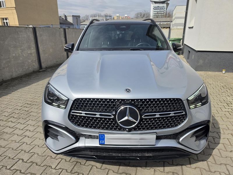 Mercedes-Benz GLE (2024) 450d 4MATIC AMG + Záruka - fotka 6 z 30