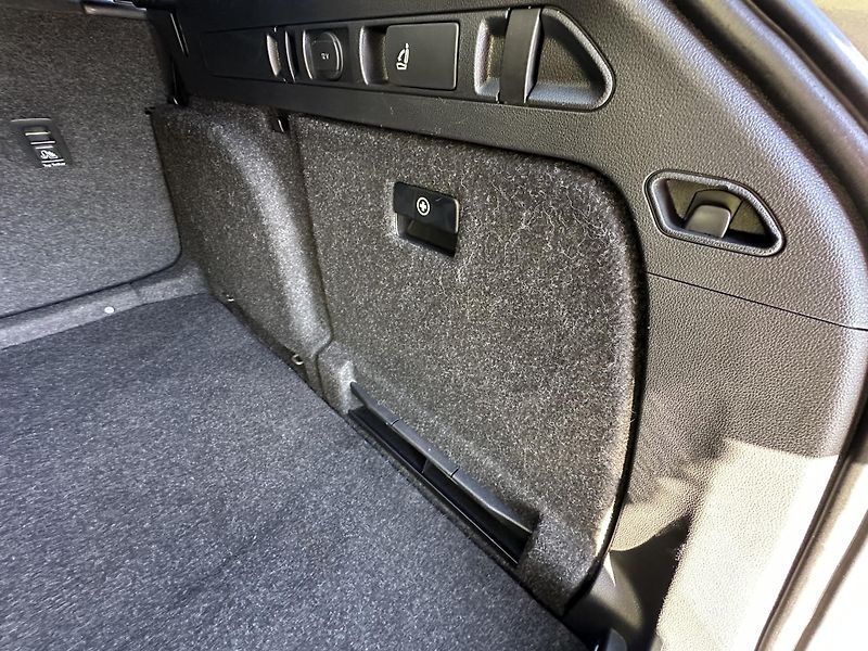 Škoda Superb (2021) KOMBI 2.0TSI/140kW* DSG* - fotka 34 z 39