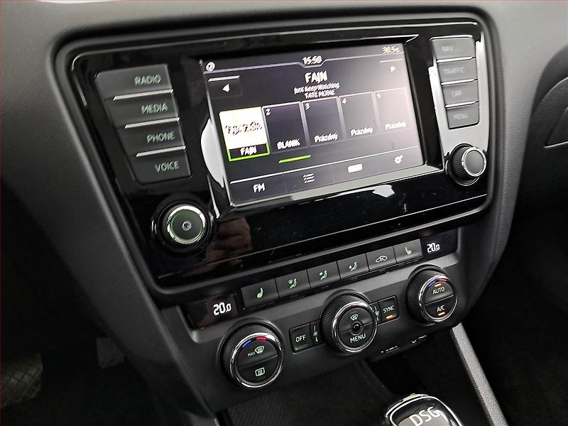 Škoda Octavia (2016) Scout 2.0 TDI, 4X4, Automat - fotka 12 z 22