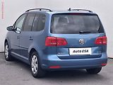 Volkswagen Touran (2015) 2.0TDi, Klima - náhled 6