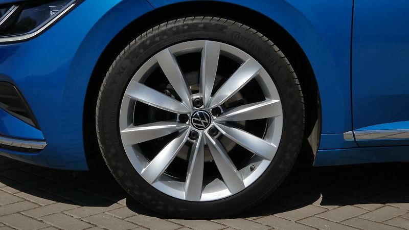 Volkswagen Arteon Shooting Brake 2.0 TDI DSG 4Mo - fotka 24 z 25