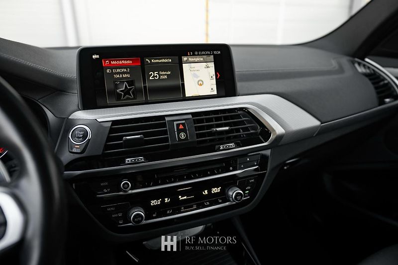 BMW X3 (2018) xDrive30d M Sport 195kW - fotka 44 z 53