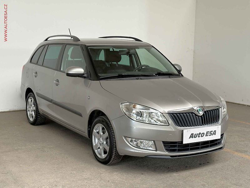 Škoda Fabia (2012) 1.2 TSi, Ambition - fotografie inzerátu