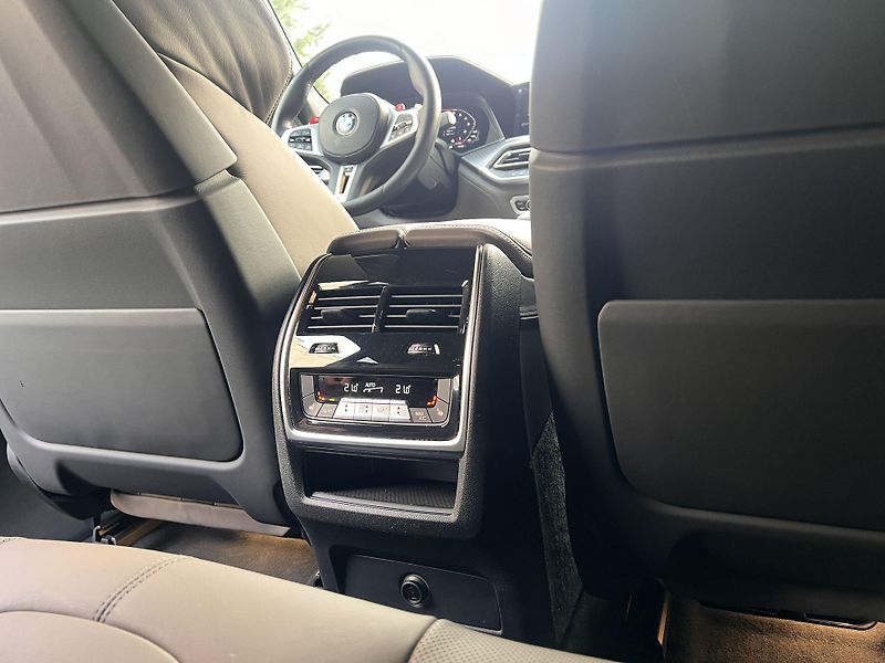BMW X6 X6M Competition Individual  - fotka 19 z 47