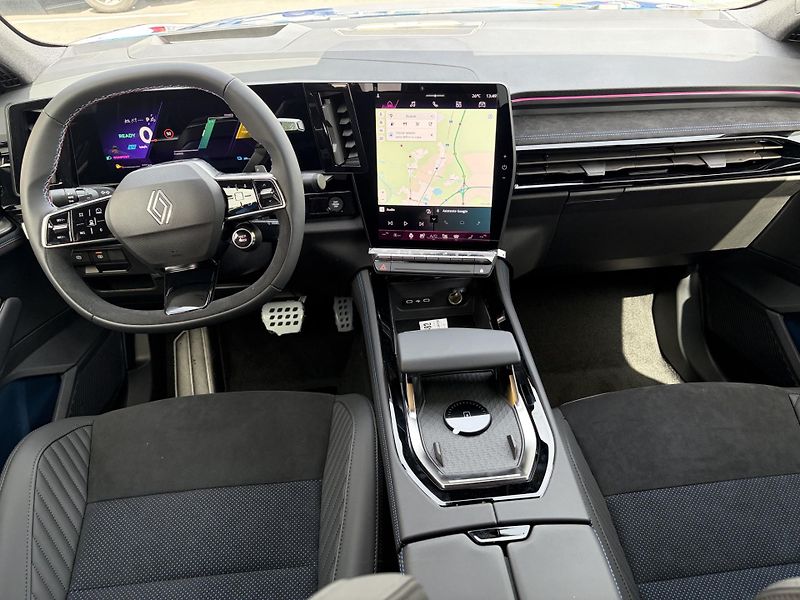 Renault Rafale esprit Alpine full hybrid 200 - fotka 6 z 8