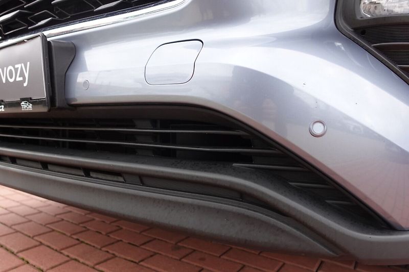 Toyota Highlander 2,5HSD Prestige 4x4 - fotka 32 z 34