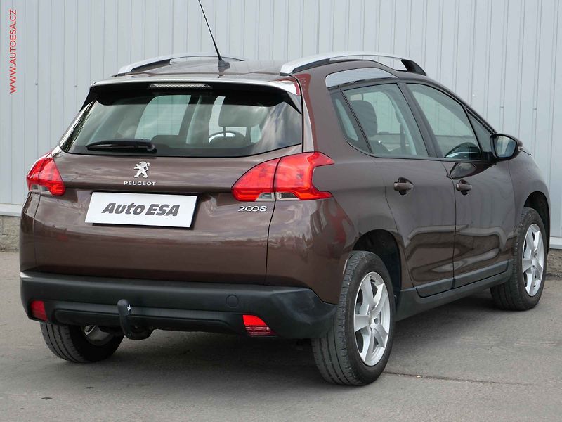Peugeot 2008 (2013) 1.4HDi, ČR, Active, TZ, navi - fotka 4 z 21