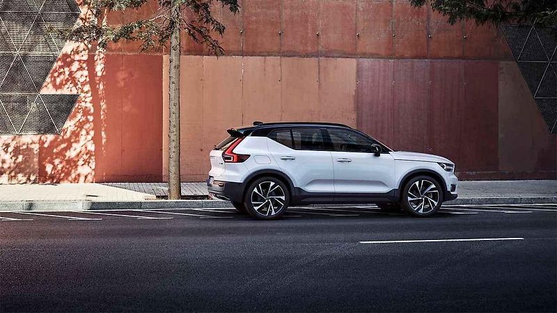Volvo XC40.