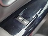 Citroën C4 Cactus (2018) 1.2 PT, ČR, servis.kniha, AC - náhled 17