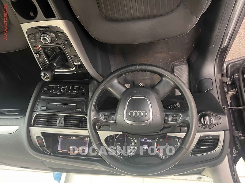 Audi A4 (2009) 2.0TDi - fotka 3 z 3