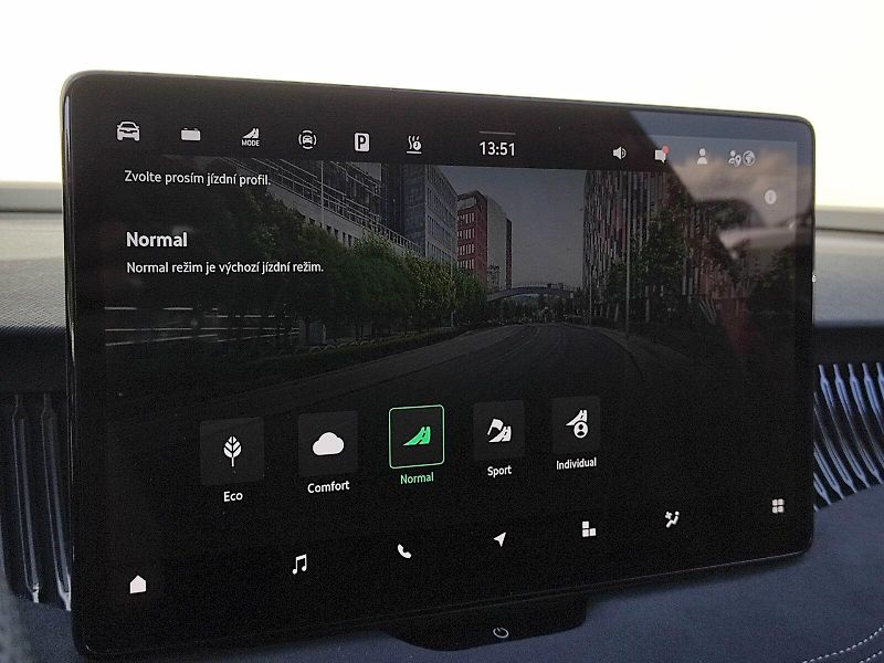 Škoda Superb (2025) iV SportLine 1,5 Tsi 150 Kw DS - fotka 17 z 47