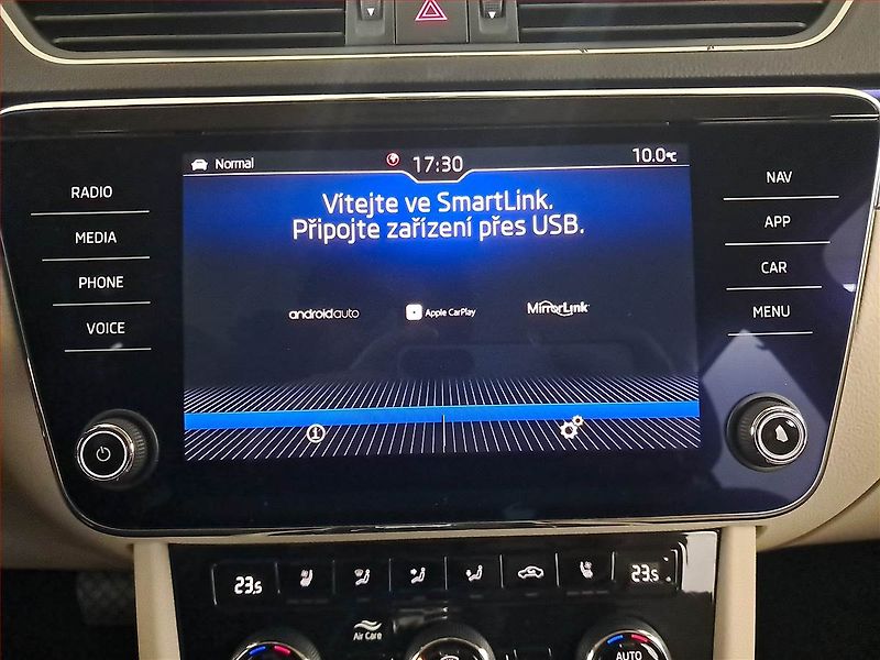 Škoda Superb (2019) 2.0 TDI, 4X4, Automat, Kůže - fotka 23 z 28
