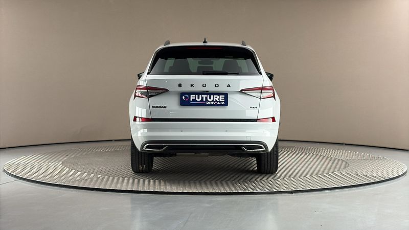 Škoda Kodiaq 2.0 TDI DSG 4x4 Sportline - fotka 5 z 29