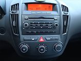 Kia Ceed (2008) 1.4 CVVT, po STK, jezdí dobře - náhled 12