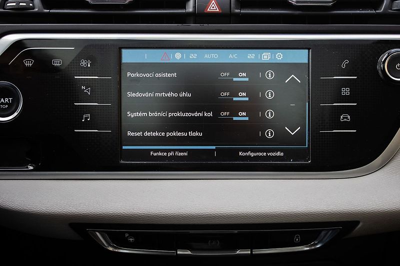 Citroën Grand C4 Picasso - fotka 26 z 41