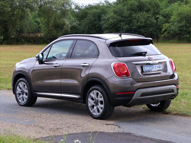 Fiat 500X 2,0 MJet 103kW 4x4 Aut.klima - fotka 5 z 35