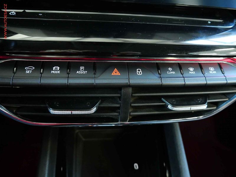 Škoda Octavia (2022) 2.0TDi, ČR, Style, DSG, LED - fotka 22 z 23