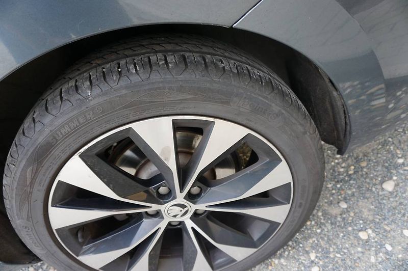Škoda Superb (2020) 2.0 NOVÉ  V ČR - fotka 15 z 30