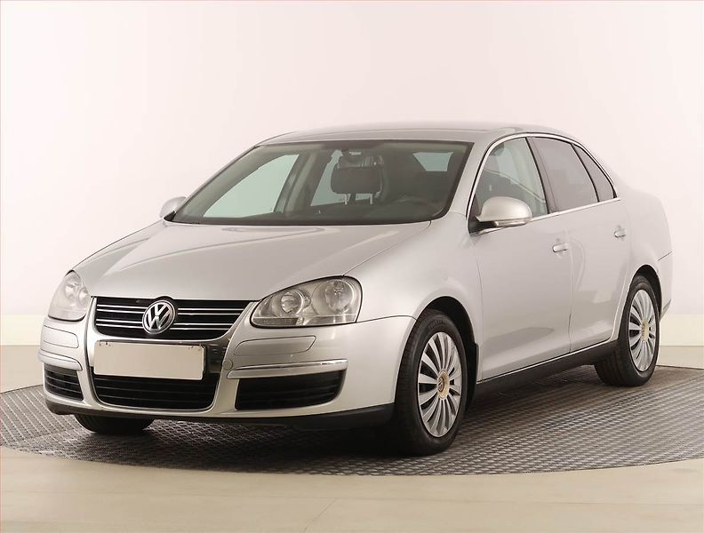 Volkswagen Jetta (2006) 2.0 TDI, Serv.kniha, Tažné - fotka 2 z 15