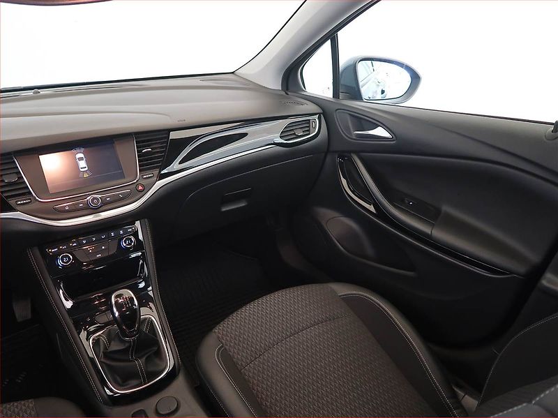 Opel Astra (2017) 1.4 T, Serv.kniha, Tempomat - fotka 8 z 15