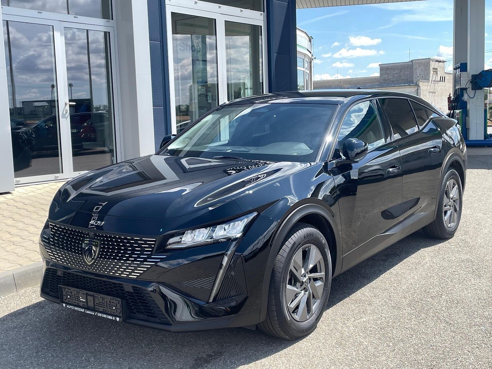 Peugeot 408 Allure Hybrid 180k e-EAT 8