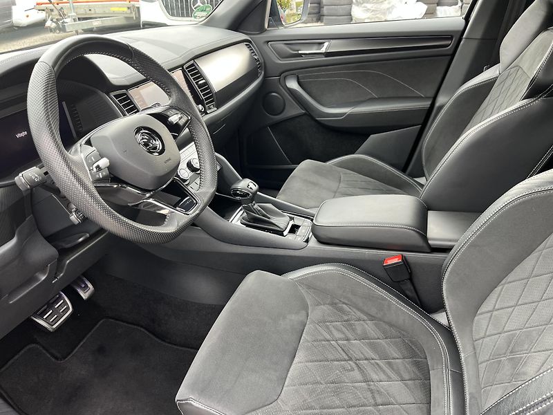 Škoda Kodiaq (2023) 2.0 TDI DSG SPORTLINE - fotka 14 z 45