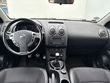 Nissan Qashqai 1.6dCi, 96kW, 4x4, Kamera 1Maj - náhled 4