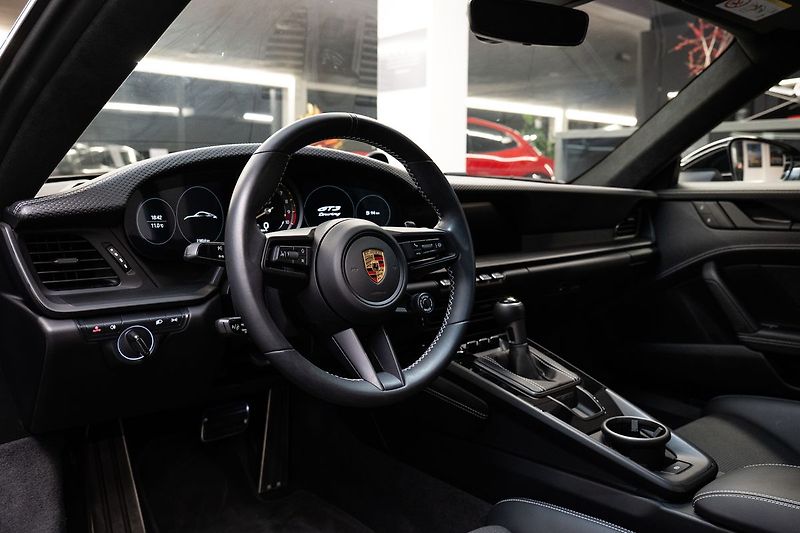 Porsche 911 GT3 Touring /LIFT/PCCB/LED - fotka 6 z 20