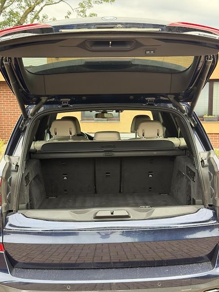 BMW X5 (2022) XDrive45e - fotka 31 z 39