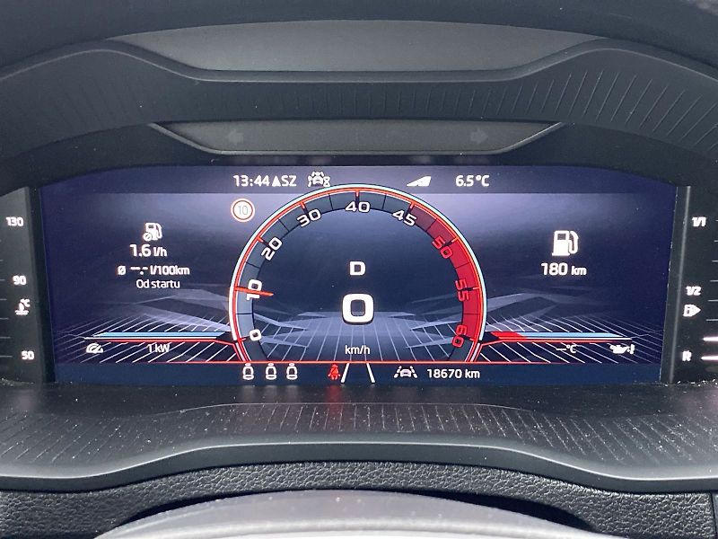 Škoda Karoq (2024) 2.0 TDI 4x4 DSG Sportline - fotka 7 z 38