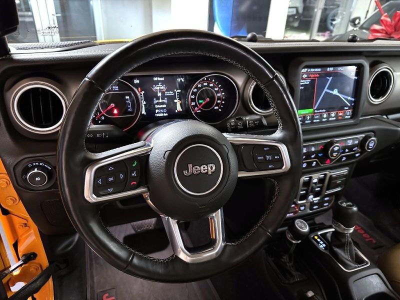 Jeep Wrangler (2018) Unlimited 3,6 V6 4x4 284k AT8 - fotka 21 z 26