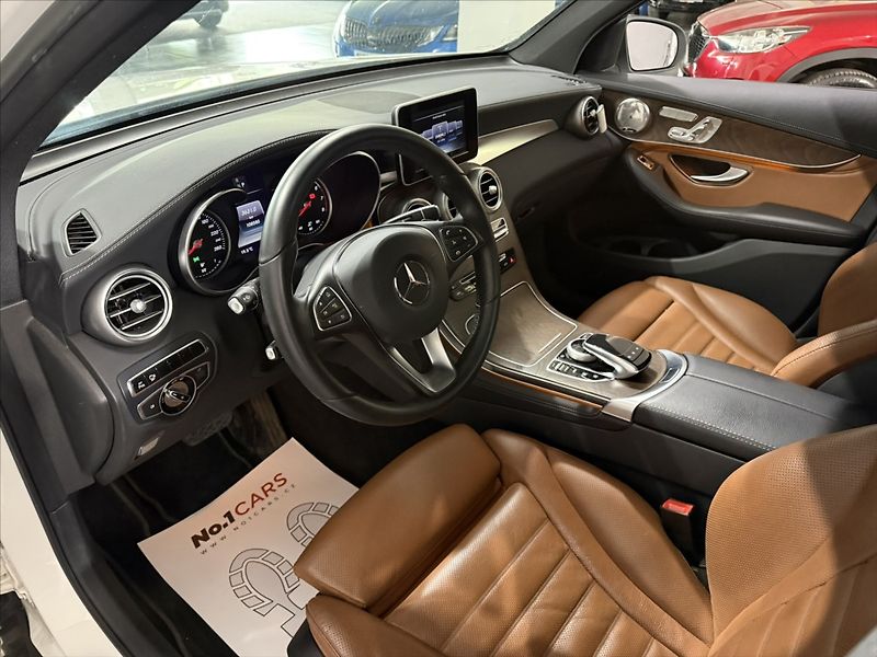 Mercedes-Benz GLC 2,0   250 BURM 360 PANORAMA - fotka 8 z 33