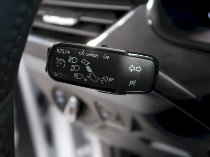Škoda Kamiq (2025) TOP SELECTION 1.0TSI 85KW DSG - fotka 35 z 40