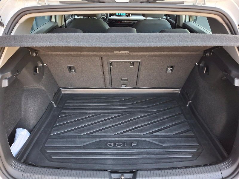 Volkswagen Golf (2020) Life 1,5TSi 96kW - fotka 8 z 33