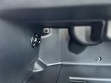 Volkswagen Polo Cross 1.0MPi 55kw TEMPOMAT ALU - náhled 36