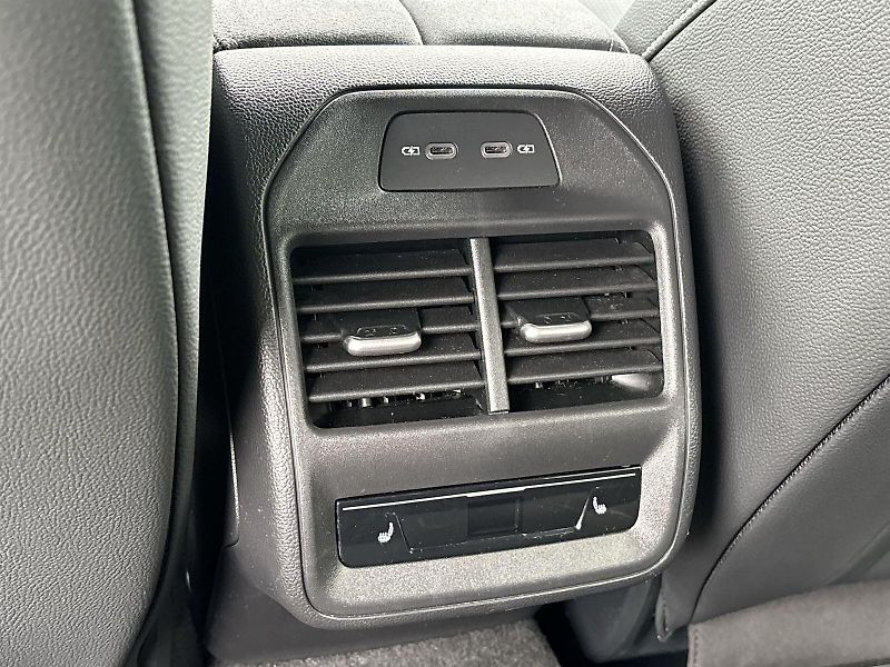 Škoda Superb (2025) Combi 2.0 TSI DSG Sportline - fotka 21 z 33