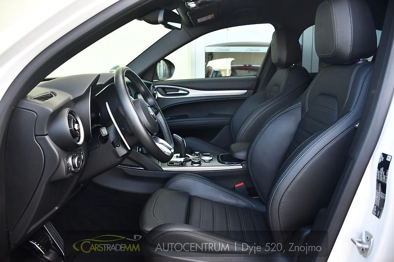 Alfa Romeo Stelvio 2.2 Diesel 16V 154kW Veloce  - fotka 10 z 51