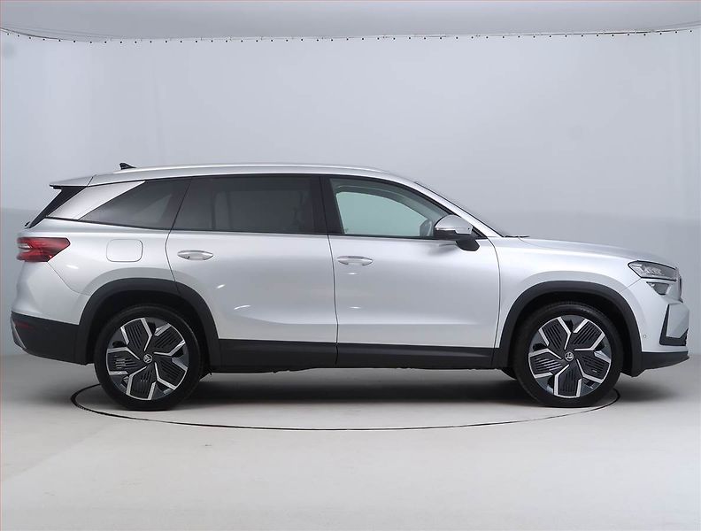 Škoda Kodiaq (2024) 2.0 TDI, ČR, DSG, DPH, 4X4 - fotka 6 z 23